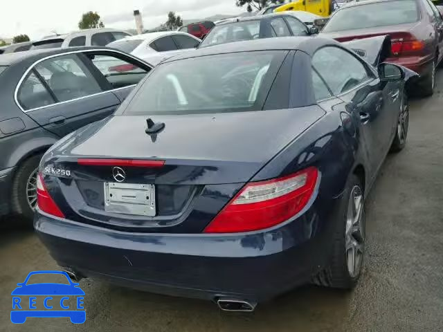 2012 MERCEDES-BENZ SLK250 WDDPK4HAXCF035536 зображення 3