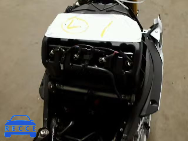 2015 YAMAHA YZFR1 JYARN39E3FA001425 image 9