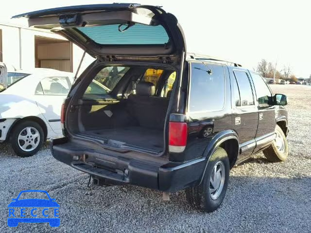 2000 CHEVROLET BLAZER 1GNDT13W4Y2389229 image 3