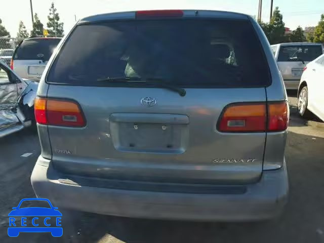 2000 TOYOTA SIENNA CE 4T3ZF19C2YU300977 image 9