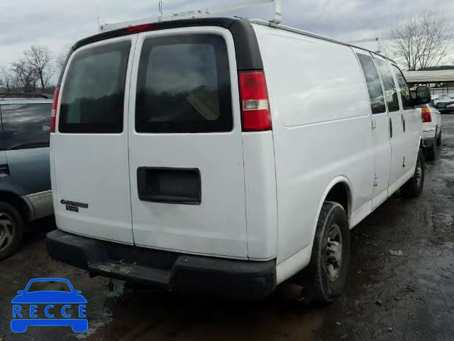 2008 CHEVROLET EXPRESS G2 1GCGG29K181165295 Bild 3