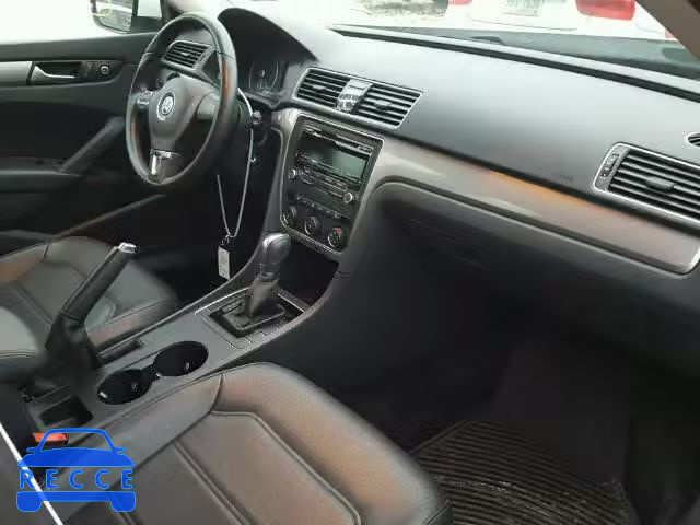 2015 VOLKSWAGEN PASSAT S 1VWAT7A34FC095714 image 4