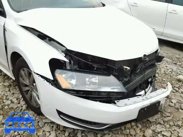 2015 VOLKSWAGEN PASSAT S 1VWAT7A34FC095714 image 8