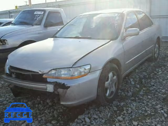 1998 HONDA ACCORD EX 1HGCG1656WA076988 image 1