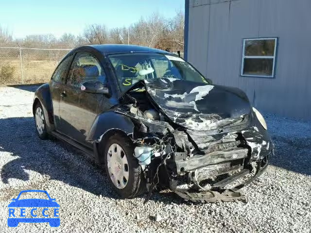 2010 VOLKSWAGEN NEW BEETLE 3VWPW3AG4AM018717 image 0