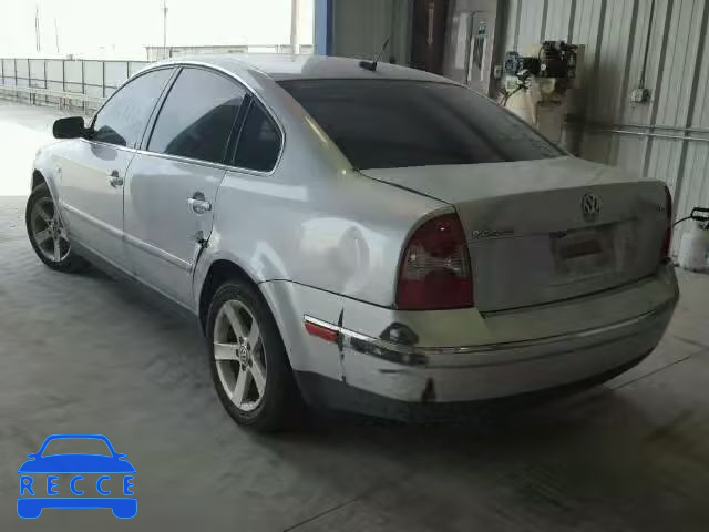 2004 VOLKSWAGEN PASSAT GLX WVWRH63B74P091751 image 2