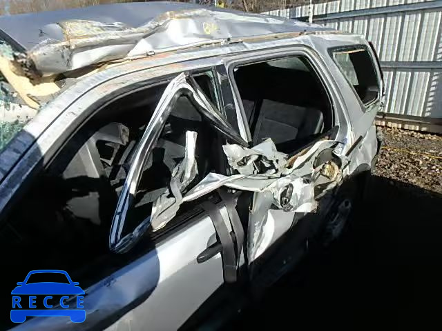 2004 HONDA CR-V LX SHSRD68434U206158 image 9