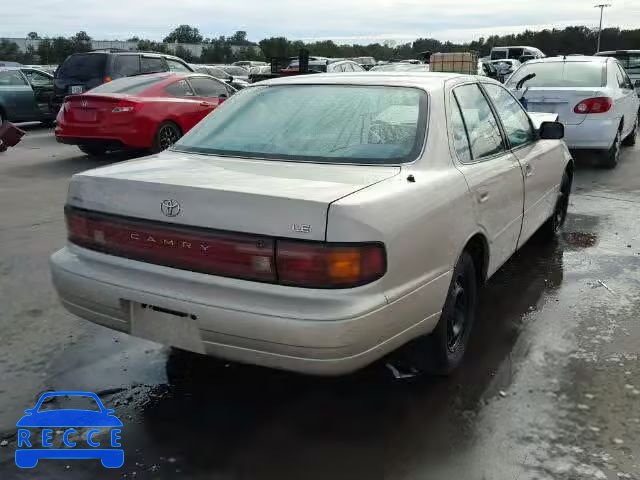 1992 TOYOTA CAMRY LE 4T1SK12E2NU070984 image 3