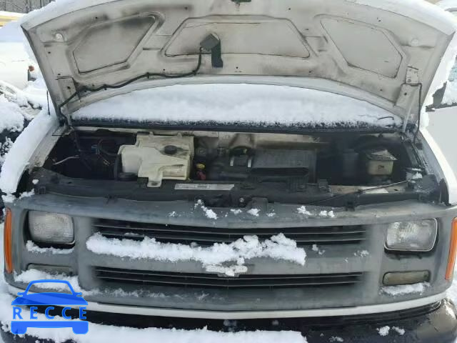 2001 CHEVROLET EXPRESS G2 1GCFG29M811212650 image 6