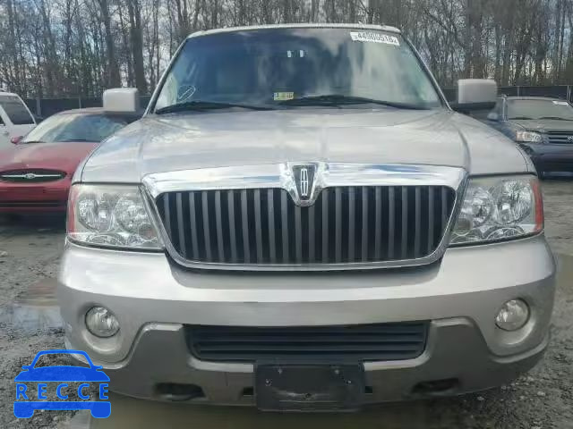 2003 LINCOLN NAVIGATOR 5LMFU28R13LJ27946 зображення 9