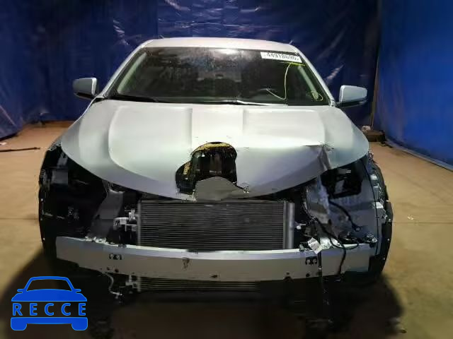2017 CHEVROLET IMPALA LT 2G1105S30H9108878 image 8