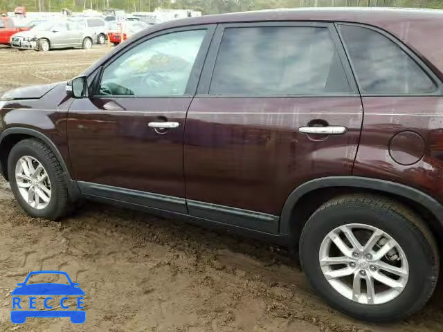 2014 KIA SORENTO LX 5XYKT3A63EG532722 image 9