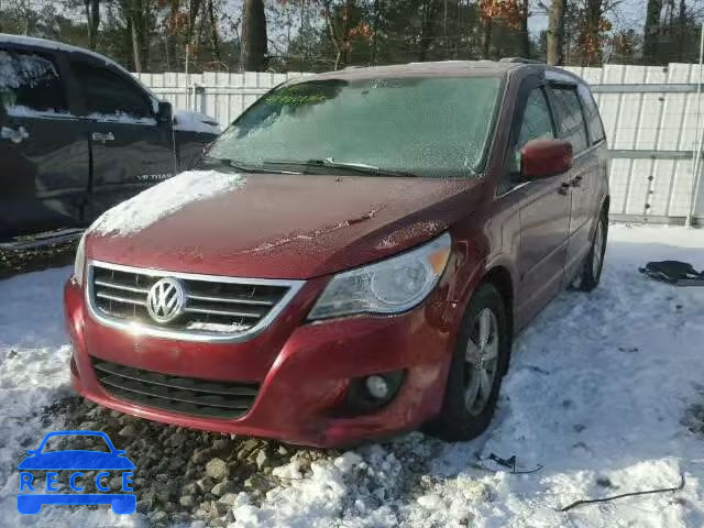 2011 VOLKSWAGEN ROUTAN SEL 2V4RW5DG2BR691122 Bild 1