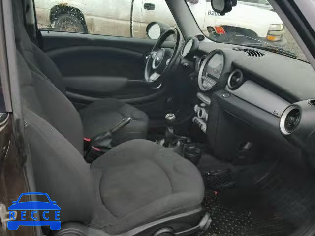 2010 MINI COOPER CLU WMWML3C59ATX51998 image 4