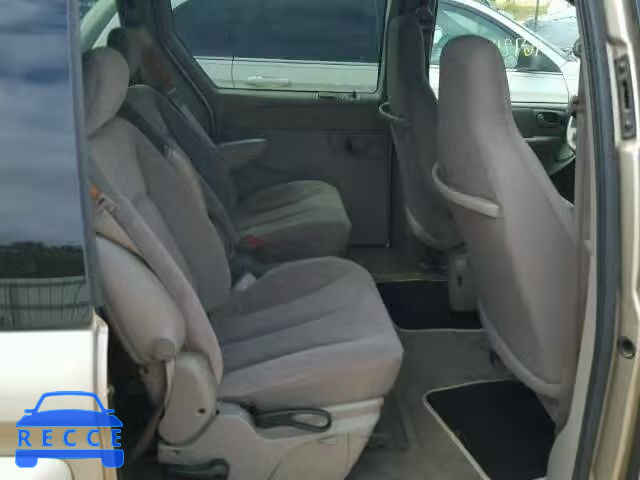 2003 CHRYSLER Town and Country 2C4GP44333R116440 image 5