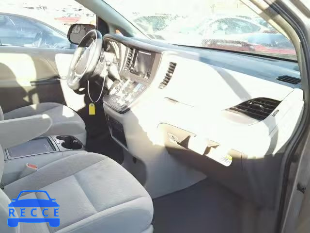 2015 TOYOTA SIENNA LE 5TDJK3DC5FS104221 image 4