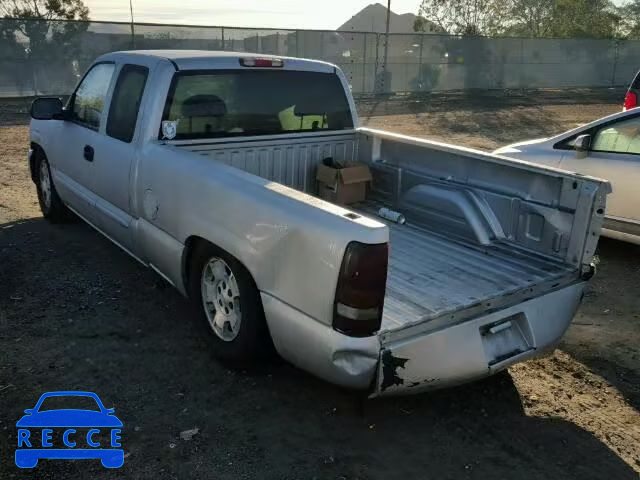 2004 GMC SIERRA C15 2GTEC19V841160512 image 2