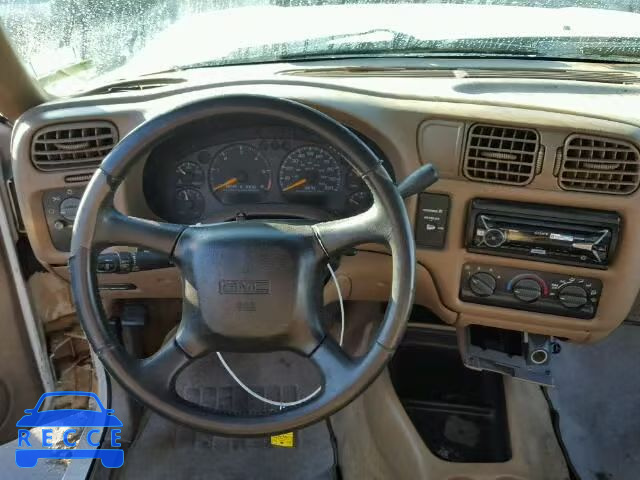 2001 GMC SONOMA 1GTCS19W518148877 image 8