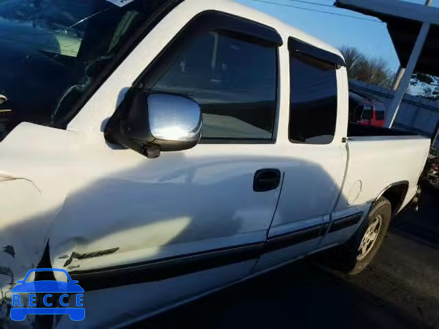 2001 CHEVROLET SILVERADO 2GCEC19V111166289 image 9