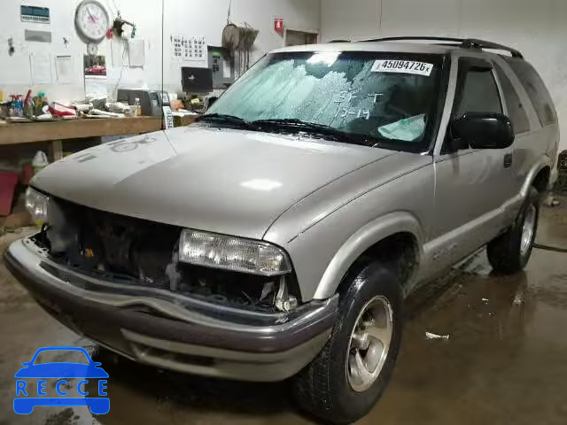 2000 CHEVROLET BLAZER 1GNCS18W8YK250549 зображення 1