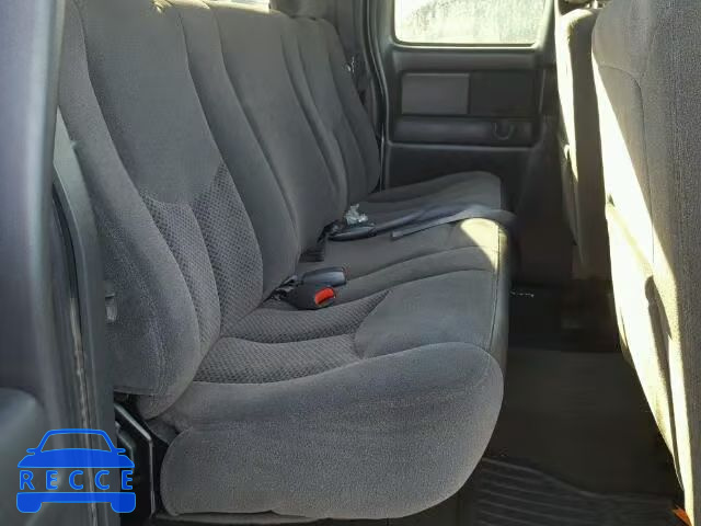 2004 CHEVROLET SILVERADO 2GCEK19V441113741 image 5