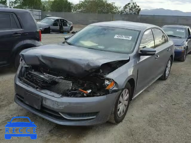 2013 VOLKSWAGEN PASSAT S 1VWAP7A3XDC047927 Bild 1