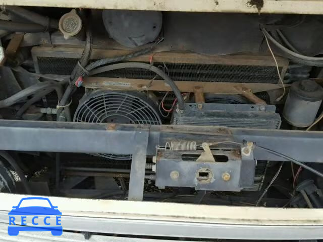 1989 CHEVROLET CHIEFTAIN 1GBJP37W3K3308815 image 6