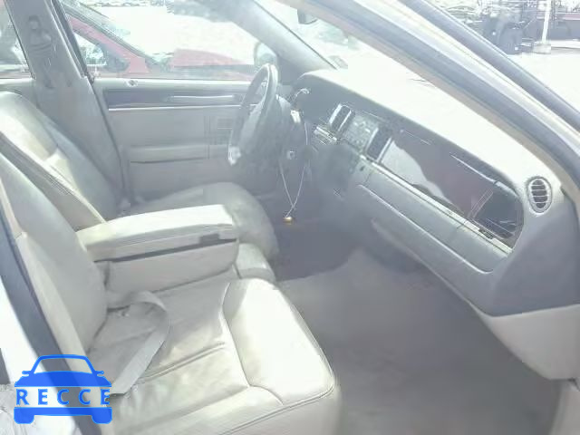 2006 LINCOLN TOWN CAR S 1LNHM82W76Y623788 image 4