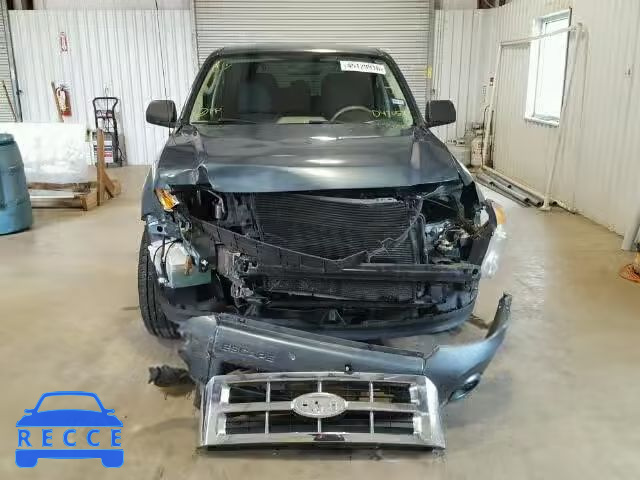 2010 FORD ESCAPE XLS 1FMCU0C73AKD47057 image 8