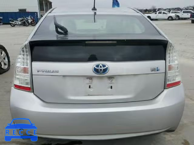 2010 TOYOTA PRIUS JTDKN3DU2A0021815 зображення 9