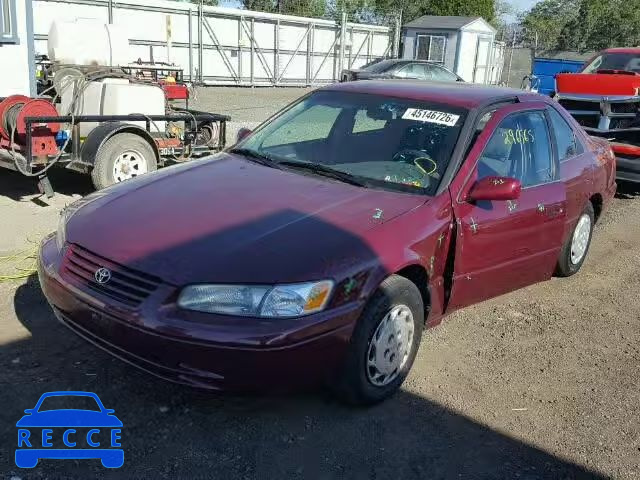 1997 TOYOTA CAMRY LE/X JT2BG22K8V0051695 Bild 1