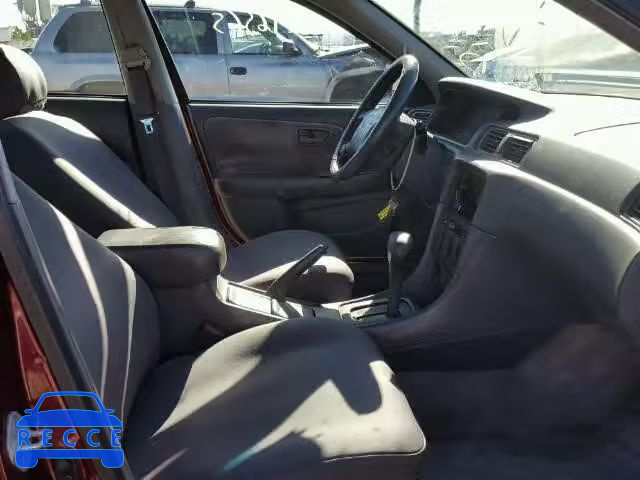 1997 TOYOTA CAMRY LE/X JT2BG22K8V0051695 Bild 4