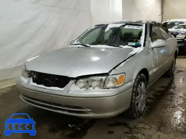 2000 TOYOTA CAMRY CE/L JT2BG22K7Y0492447 image 1