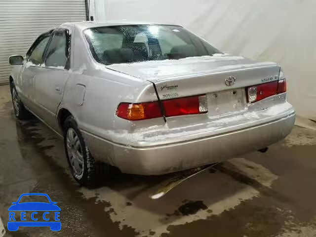 2000 TOYOTA CAMRY CE/L JT2BG22K7Y0492447 зображення 2