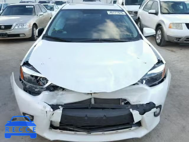 2016 TOYOTA COROLLA EC 5YFBPRHE4GP400135 зображення 8