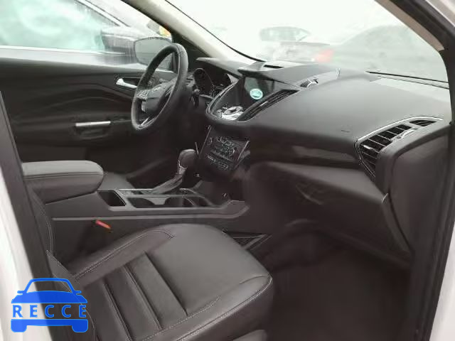2017 FORD ESCAPE TIT 1FMCU9J96HUA01737 image 4