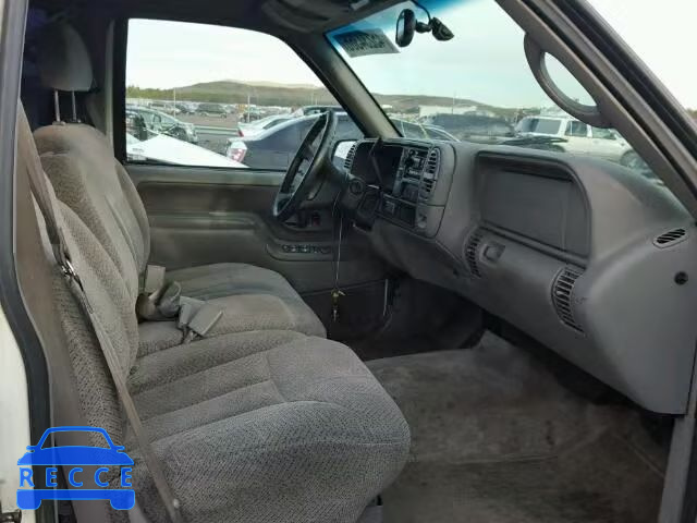 1999 GMC K1500 SUBU 1GKFK16R6XJ770793 image 4