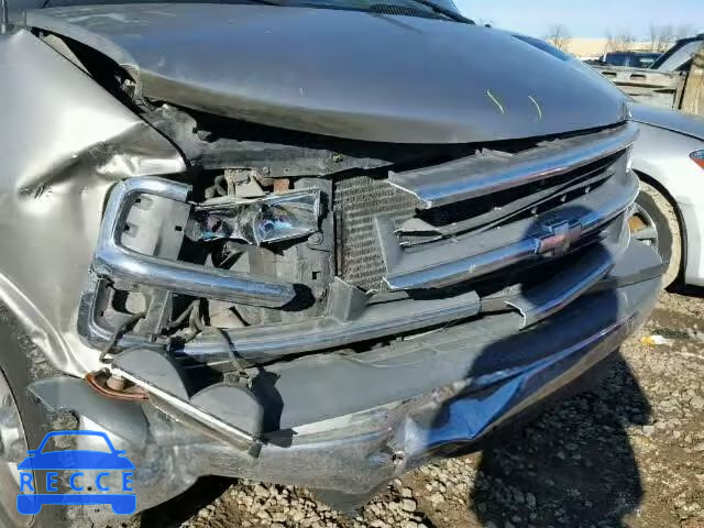 2001 CHEVROLET EXPRESS G2 1GAGG25R211158048 image 8