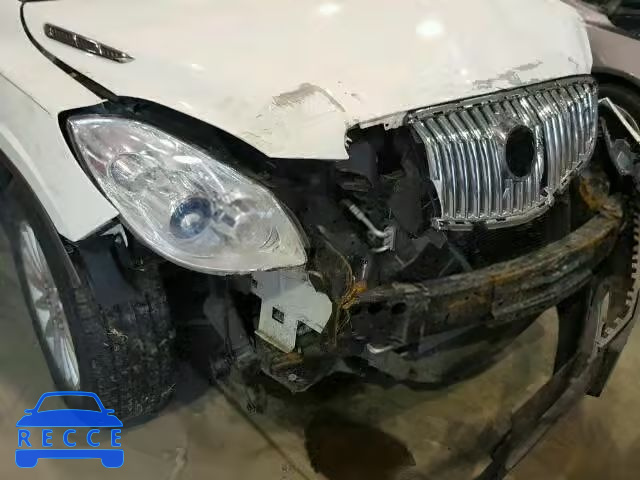 2011 BUICK ENCLAVE CX 5GAKRBED1BJ155211 image 8