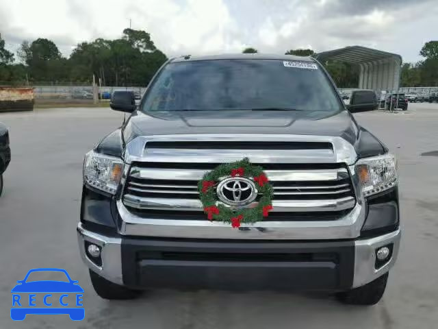 2016 TOYOTA TUNDRA DOU 5TFRW5F14GX202215 image 8