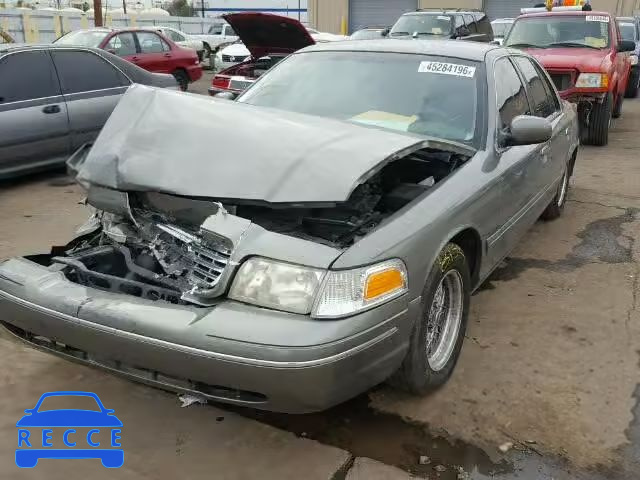 2002 FORD CROWN VICT 2FAFP74W22X119479 image 1