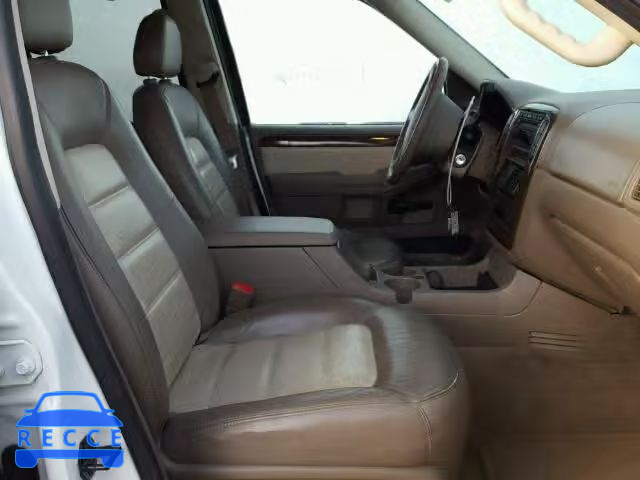 2005 FORD EXPLORER E 1FMDU64K55UB42988 image 4