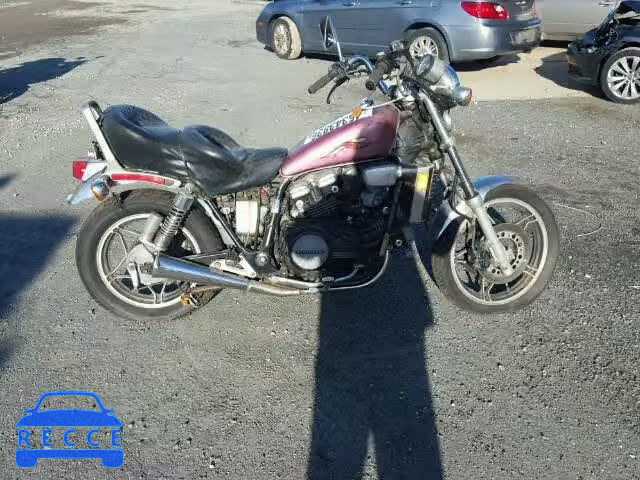 1982 HONDA VF750C JH2RC0716CM005141 Bild 8