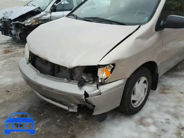 2002 TOYOTA SIENNA LE/ 4T3ZF13C32U435904 image 8