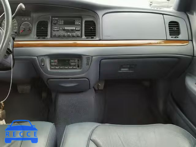 2002 FORD CROWN VICT 2FAFP74WX2X109640 image 8