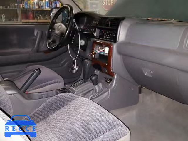 1998 HONDA PASSPORT E 4S6CM58W9W4422635 image 4