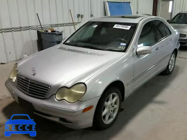 2002 MERCEDES-BENZ C240 WDBRF61J72F186196 Bild 1