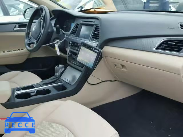 2016 HYUNDAI SONATA SE 5NPE24AF4GH387417 зображення 4