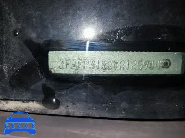 2000 FORD FOCUS ZX3 3FAFP3138YR125944 image 9
