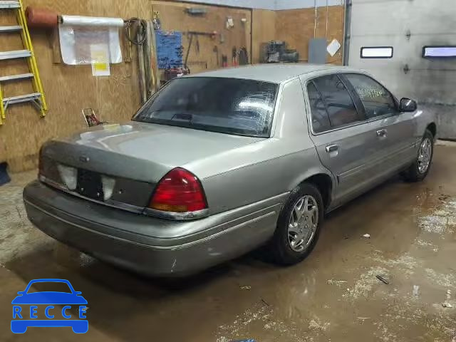 1999 FORD CROWN VICT 2FAFP74W5XX102442 image 3